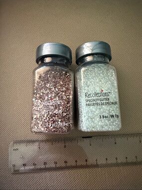 Recollections Glitter Flakes & Pearlescent Beads